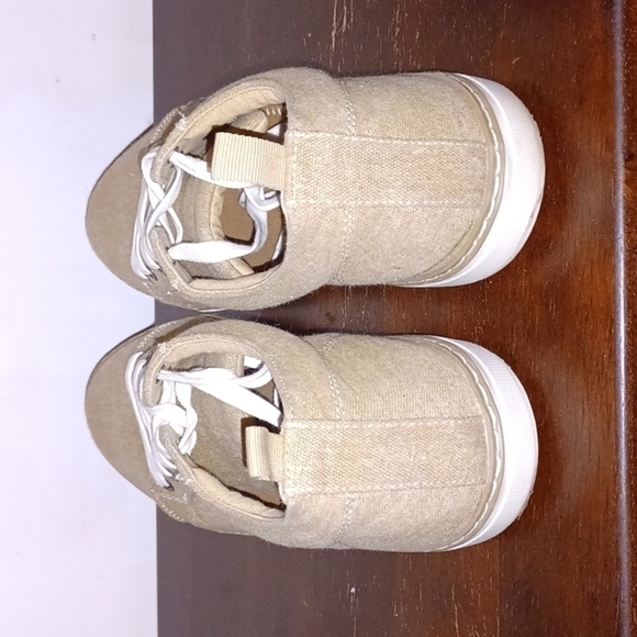 Amali Canvas Sneakers Tennis Shoes Size 12 - Fun In The Sun - Picture 5 of 8